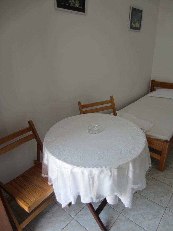 Katerina Apartments Triovasálos Buitenkant foto