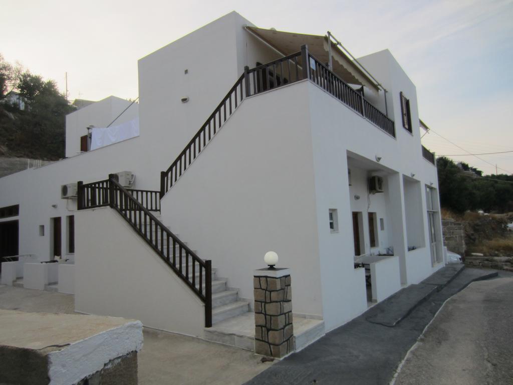 Katerina Apartments Triovasálos Buitenkant foto